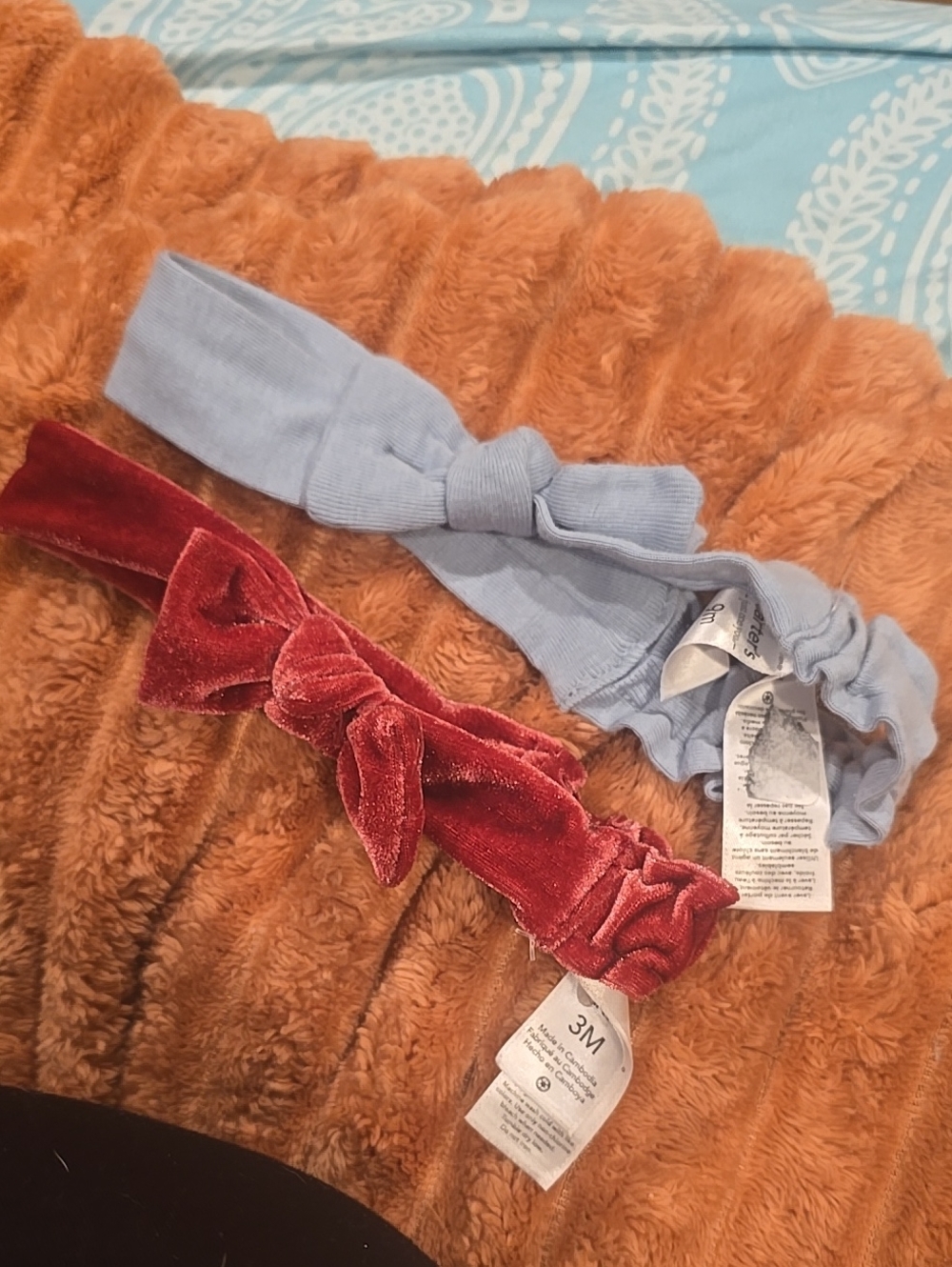 ❤️10/$10 nwot 2 Carters Headbands 3m And 9m